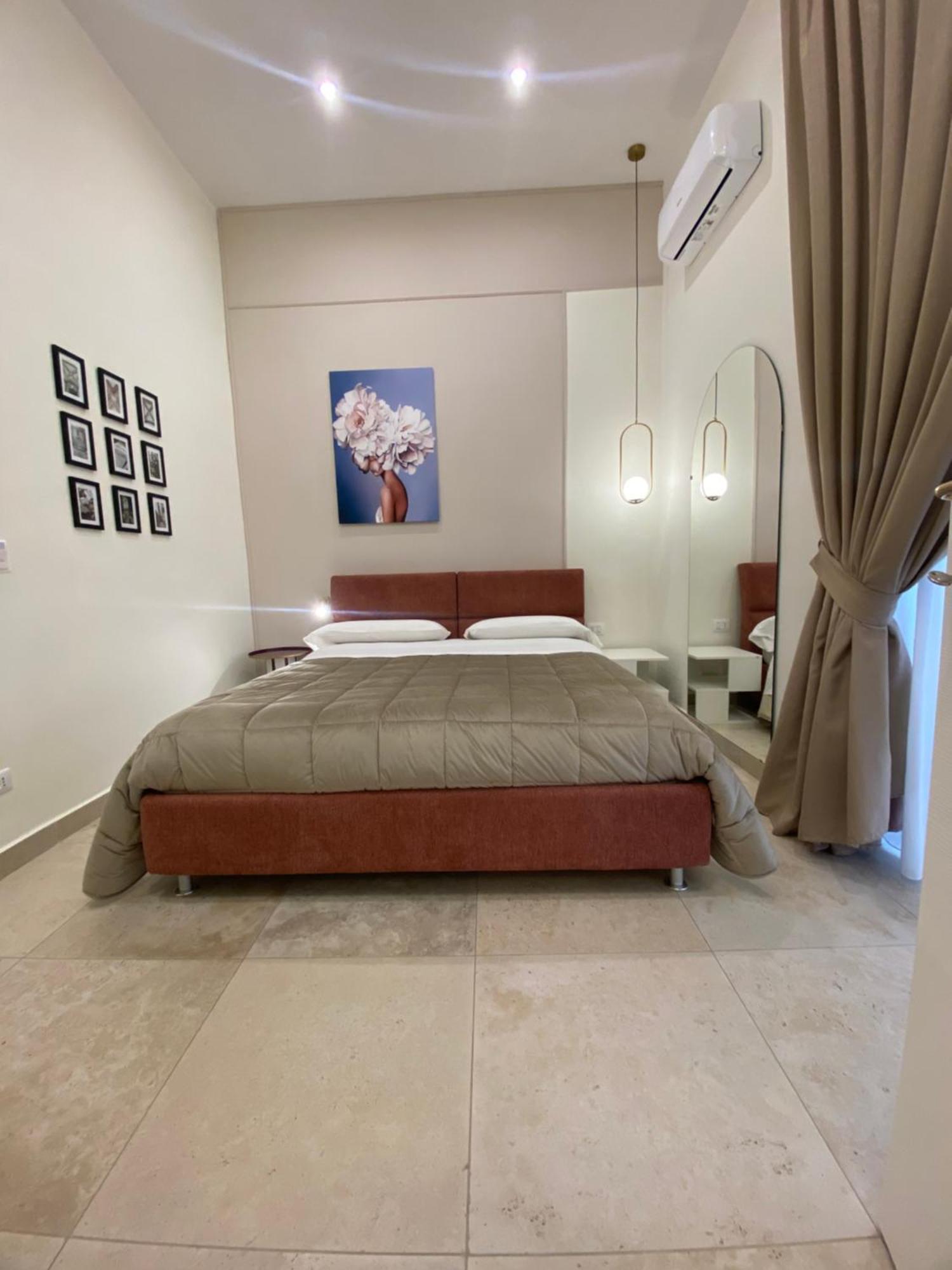 Dimora Don Pasquale Napoli Bed & Breakfast Exterior photo